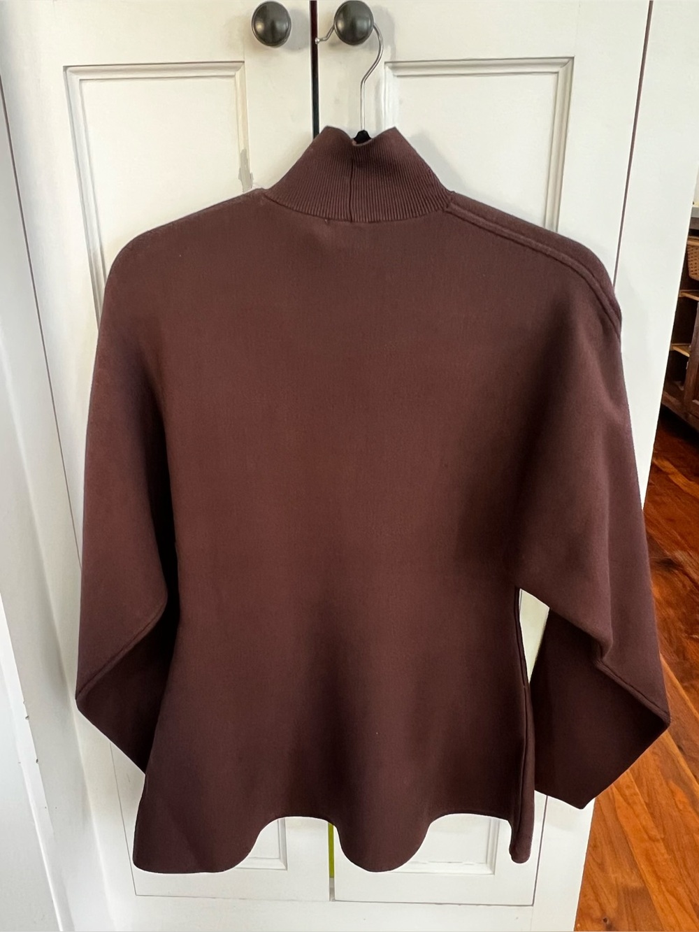 NWT Aritzia Babaton Formation Turtleneck Rich Mocha Brown - Picture 5 of 6